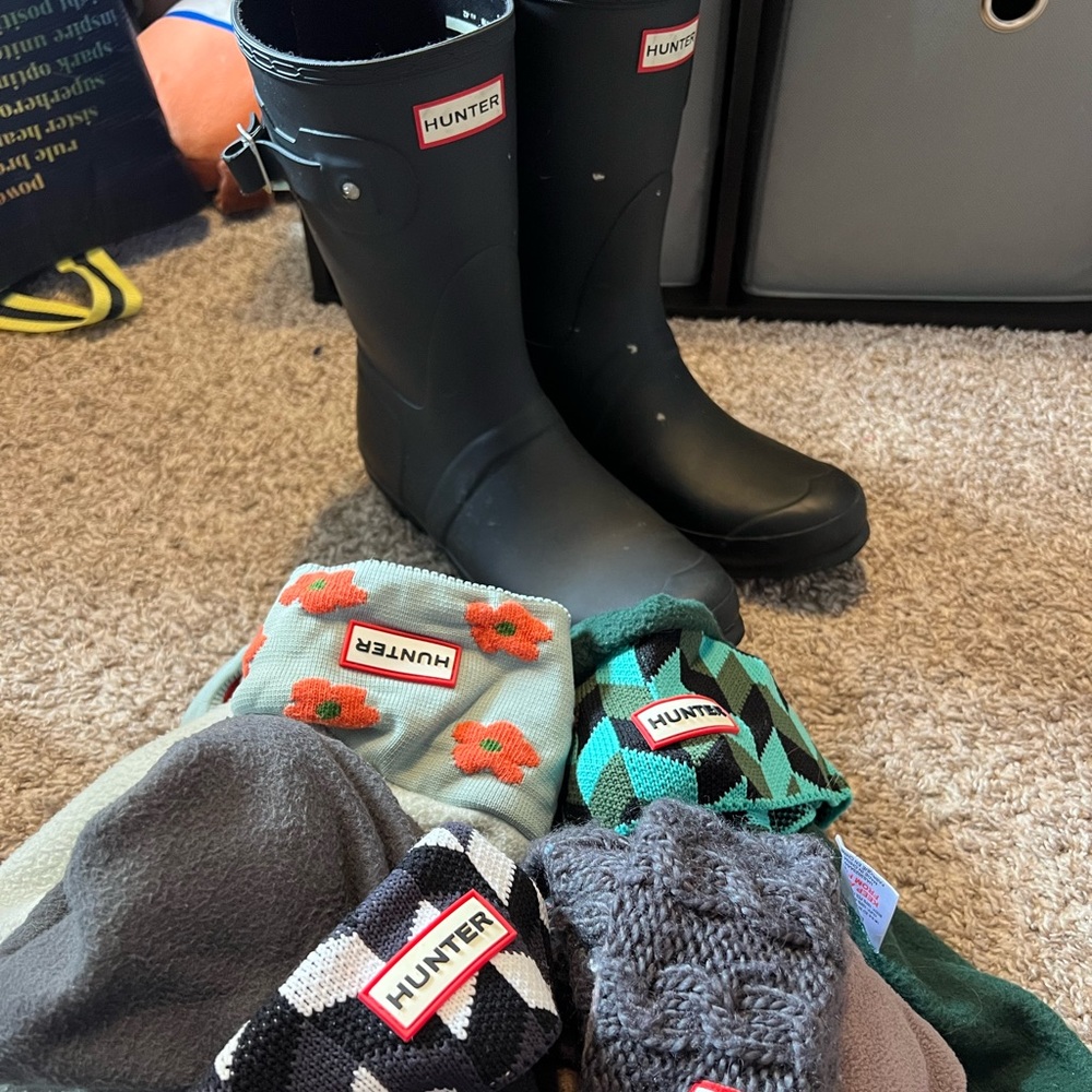 Hunter boots and hunter socks